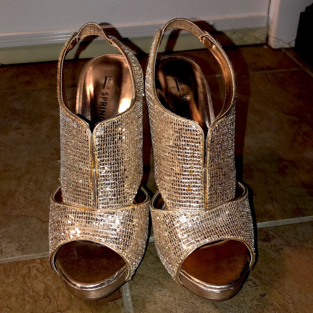 Gold 3inch heels!